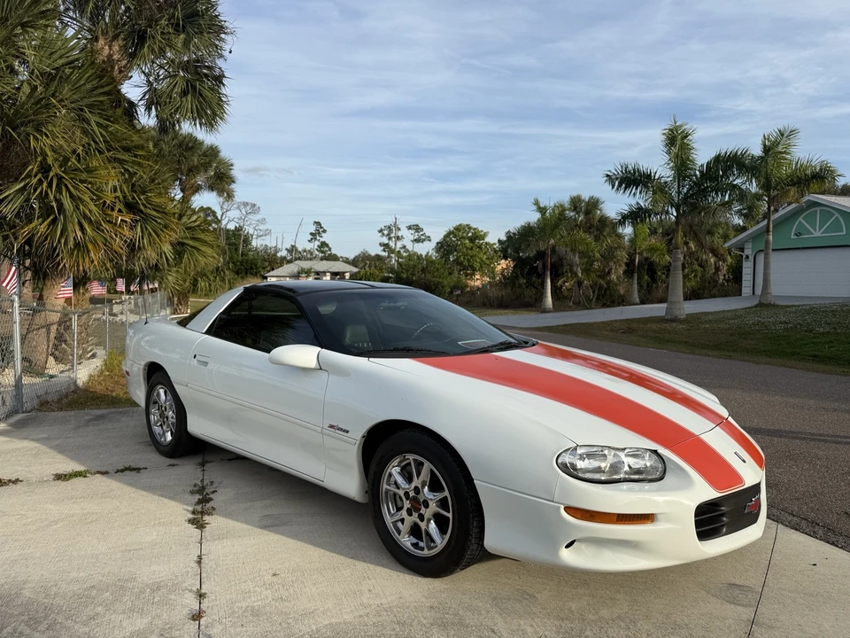 2002 Chevrolet Camaro 4th Gen - Image 4 of 21
