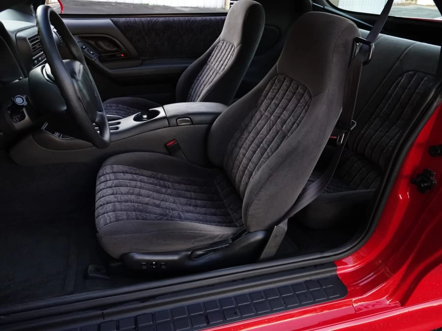 2002 Chevrolet Camaro 4th Gen - Image 25 of 31