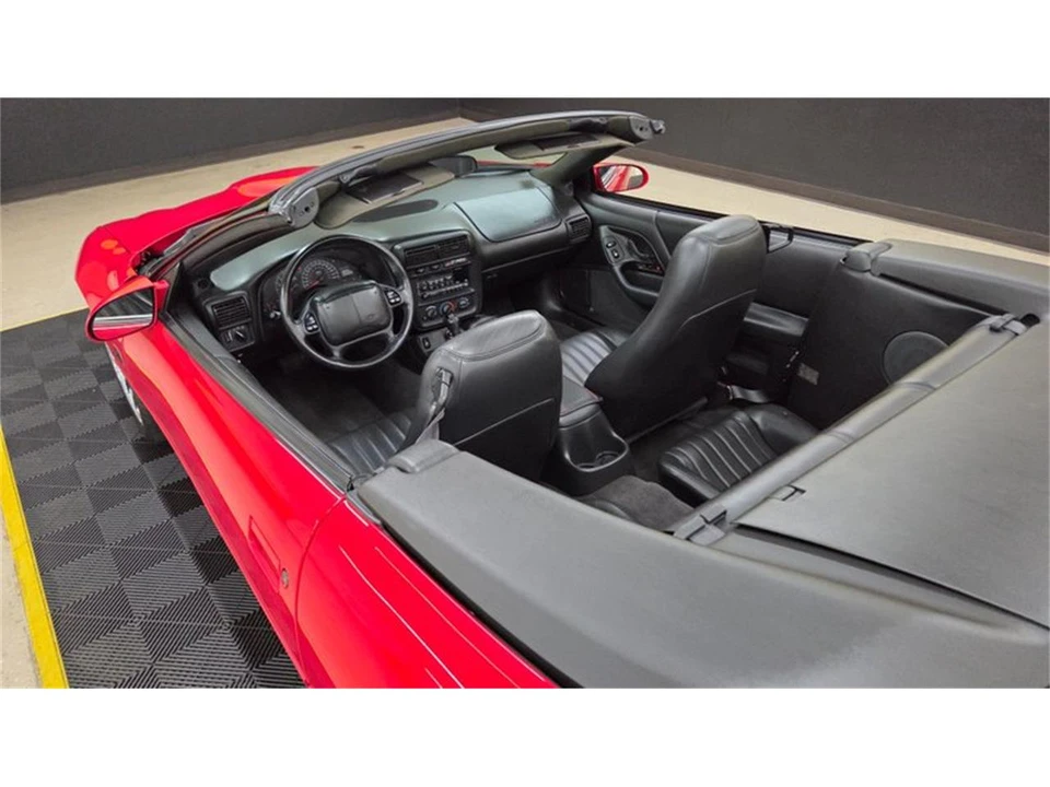 2002 Chevrolet Camaro 4th Gen - Image 13 of 31