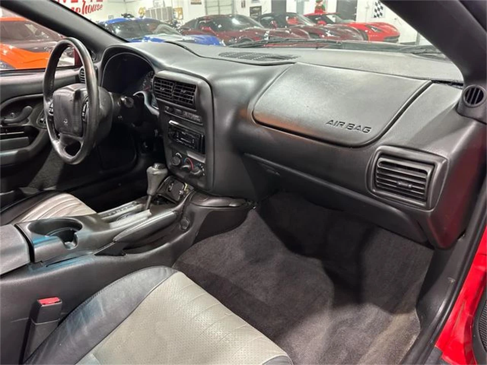 2002 Chevrolet Camaro 4th Gen - Image 9 of 10
