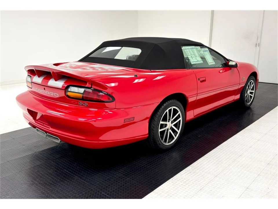 2002 Chevrolet Camaro 4th Gen - Image 8 of 31