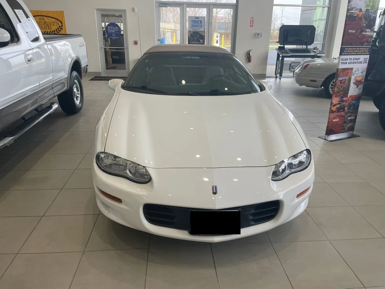 2002 Chevrolet Camaro 4th Gen - Image 2 of 5