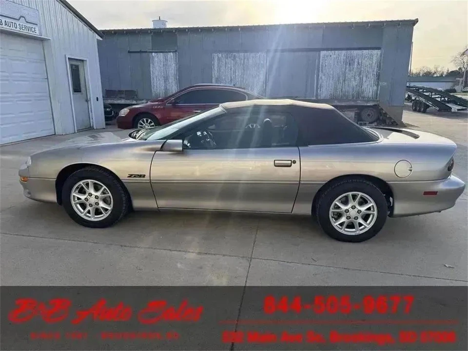 2002 Chevrolet Camaro 4th Gen - Image 4 of 31