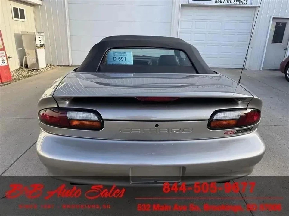 2002 Chevrolet Camaro 4th Gen - Image 6 of 31