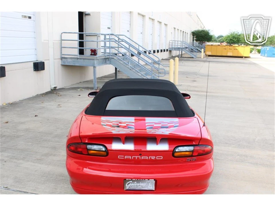 2002 Chevrolet Camaro 4th Gen - Image 18 of 31