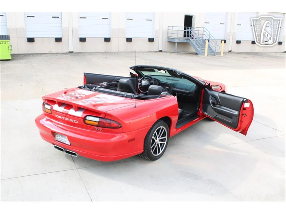 2002 Chevrolet Camaro 4th Gen - Image 9 of 31