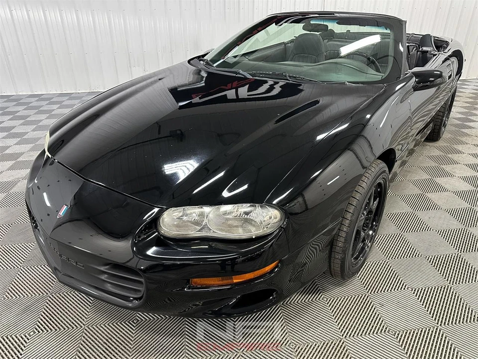 2002 Chevrolet Camaro 4th Gen - Image 5 of 31