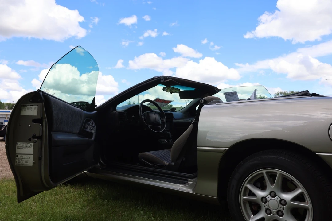 2002 Chevrolet Camaro 4th Gen - Image 18 of 23