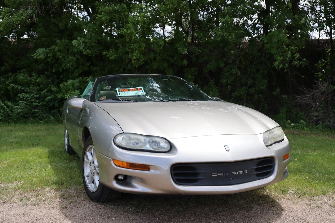 2002 Chevrolet Camaro 4th Gen - Image 13 of 23