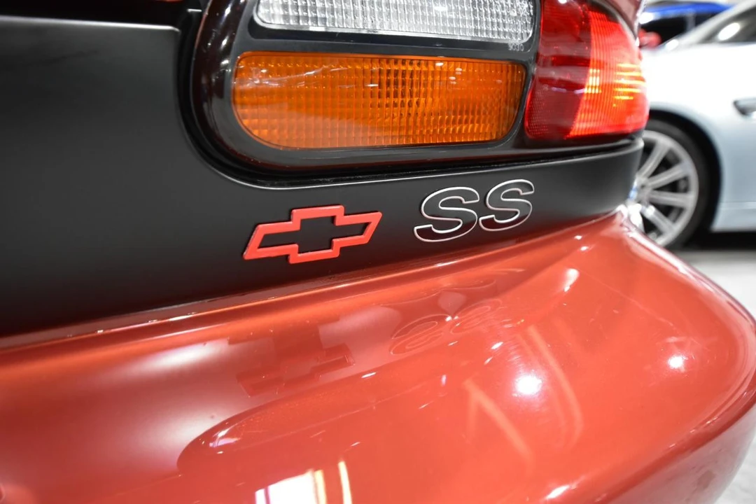 2002 Chevrolet Camaro SS 4th Gen - Image 11 of 31
