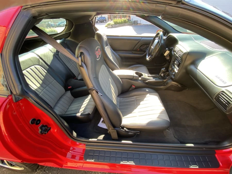 2002 Chevrolet Camaro 4th Gen - Image 9 of 16