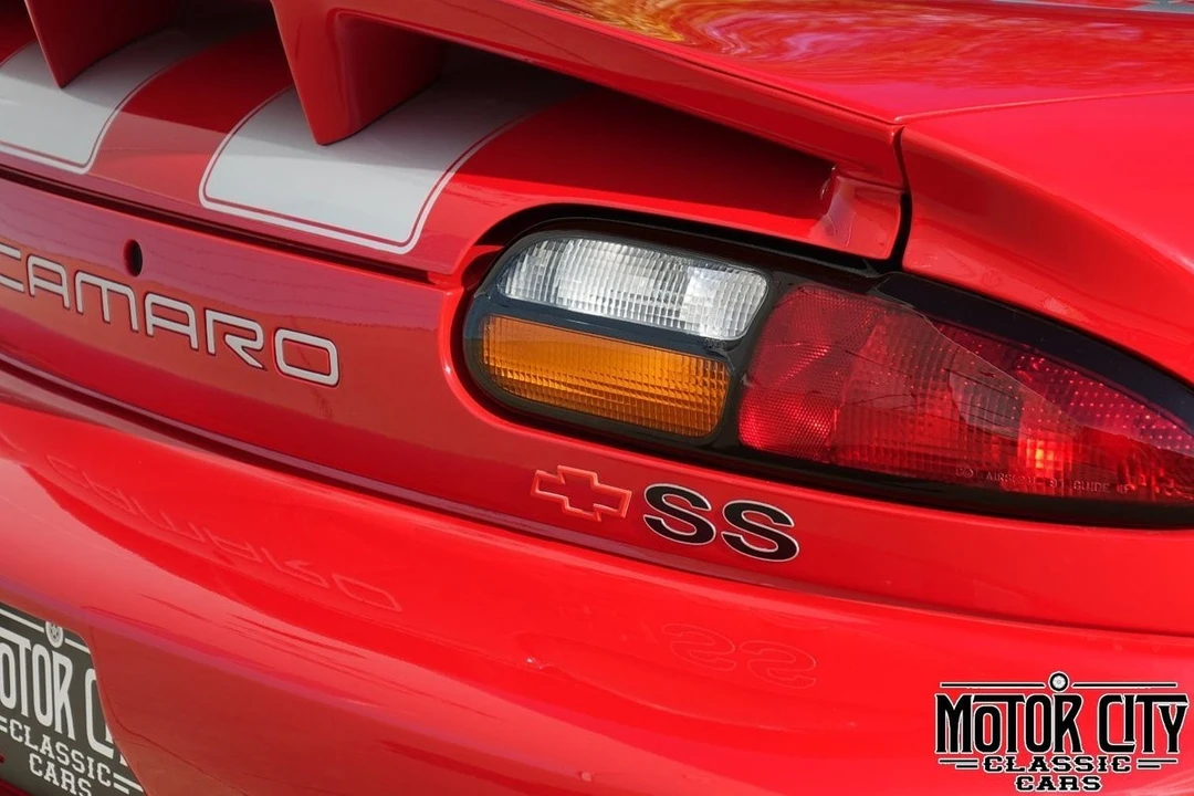 2002 Chevrolet Camaro 4th Gen - Image 12 of 21