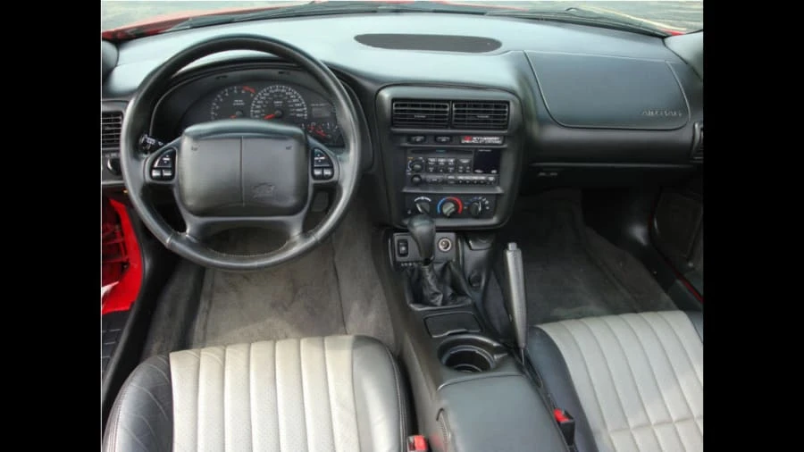 2002 Chevrolet Camaro 4th Gen - Image 4 of 11