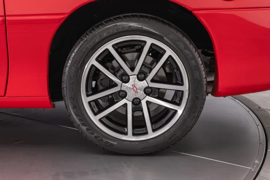 2002 Chevrolet Camaro 4th Gen - Image 9 of 31