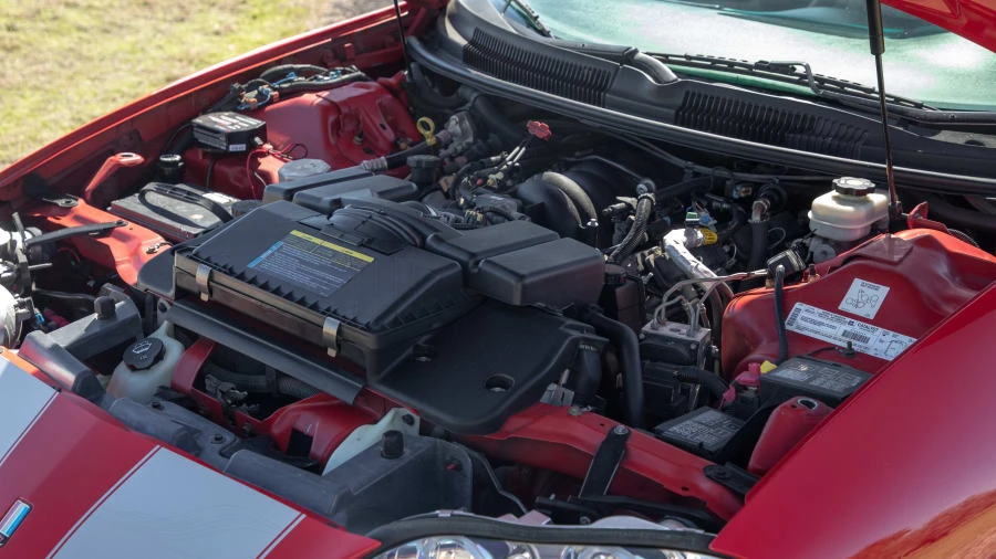2002 Chevrolet Camaro 4th Gen - Image 6 of 14