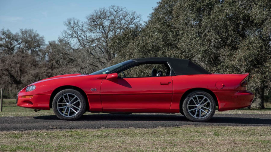 2002 Chevrolet Camaro 4th Gen - Image 8 of 14