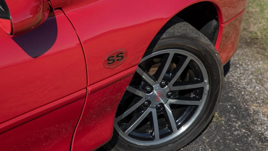 2002 Chevrolet Camaro 4th Gen - Image 11 of 14