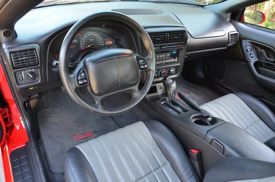 2002 Chevrolet Camaro 4th Gen - Image 5 of 8