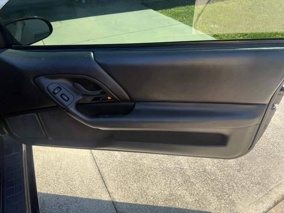 2002 Chevrolet Camaro SS 4th Gen - Image 8 of 20