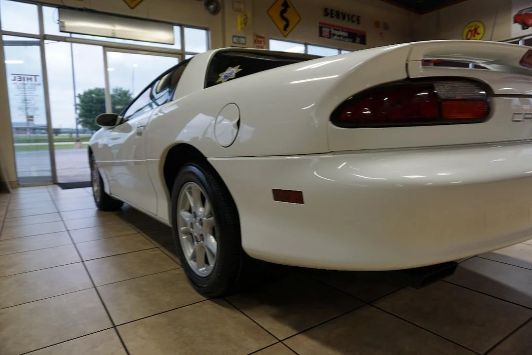2002 Chevrolet Camaro 4th Gen - Image 25 of 31