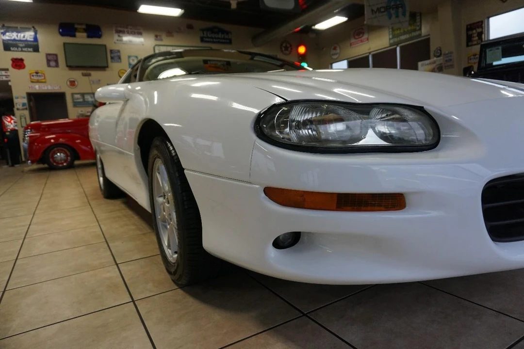 2002 Chevrolet Camaro 4th Gen - Image 22 of 31