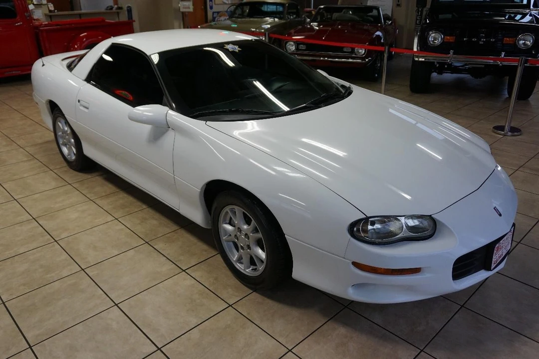 2002 Chevrolet Camaro 4th Gen - Image 18 of 31