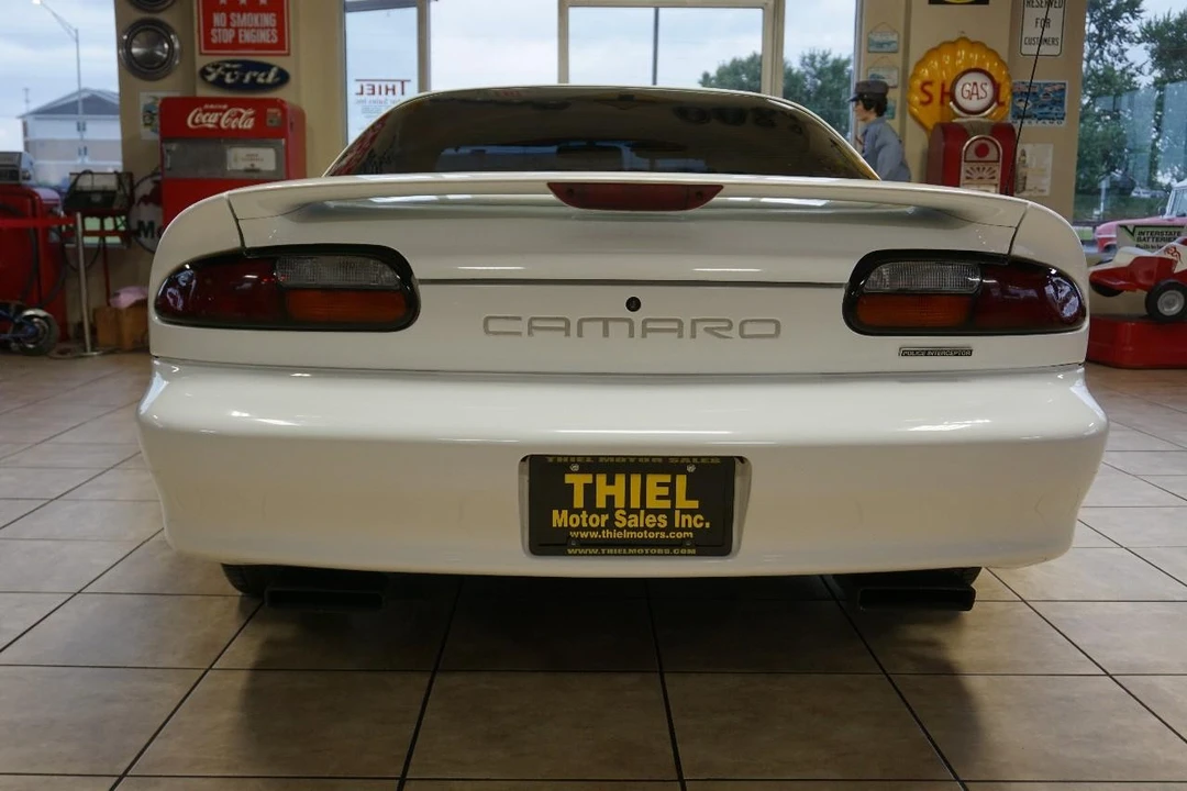 2002 Chevrolet Camaro 4th Gen - Image 10 of 31
