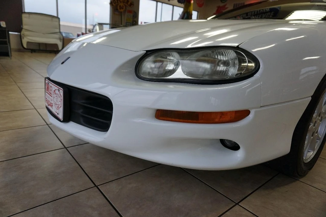 2002 Chevrolet Camaro 4th Gen - Image 26 of 31