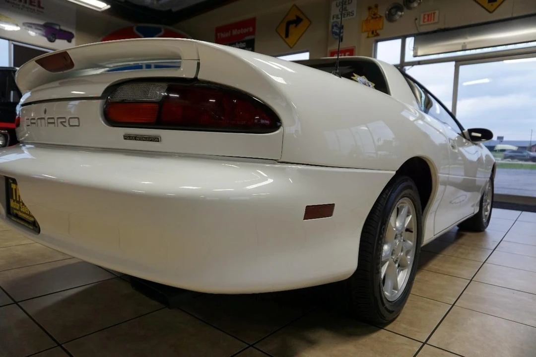 2002 Chevrolet Camaro 4th Gen - Image 24 of 31