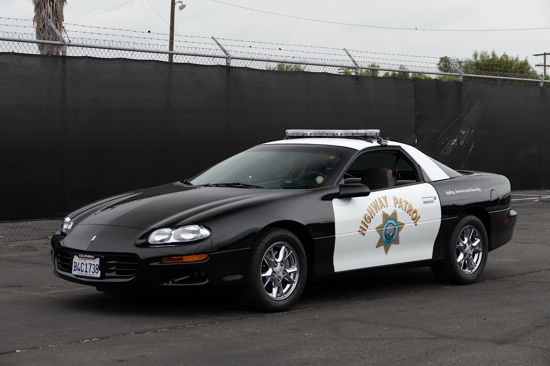 2002 Chevrolet Camaro 4th Gen - Image 6 of 31