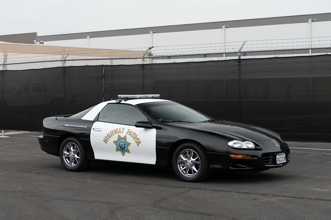 2002 Chevrolet Camaro 4th Gen - Image 15 of 31