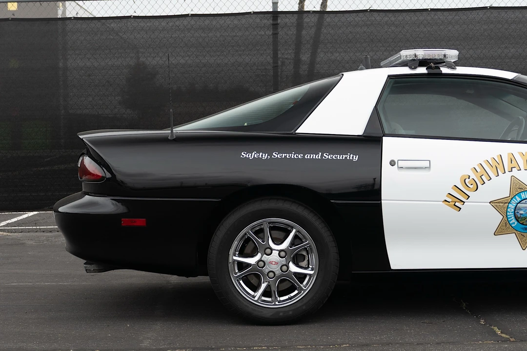 2002 Chevrolet Camaro 4th Gen - Image 19 of 31
