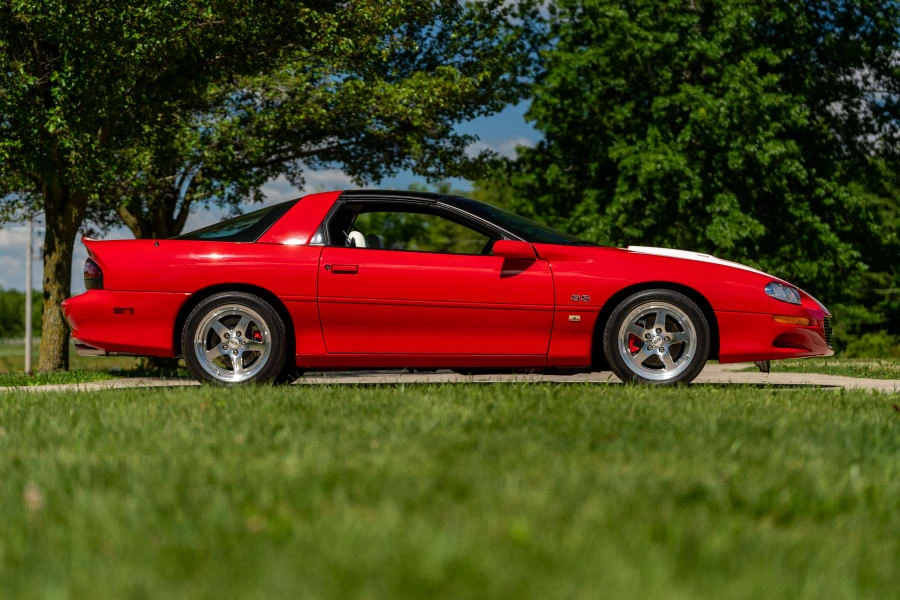 2002 Chevrolet Camaro SS 4th Gen - Image 2 of 30