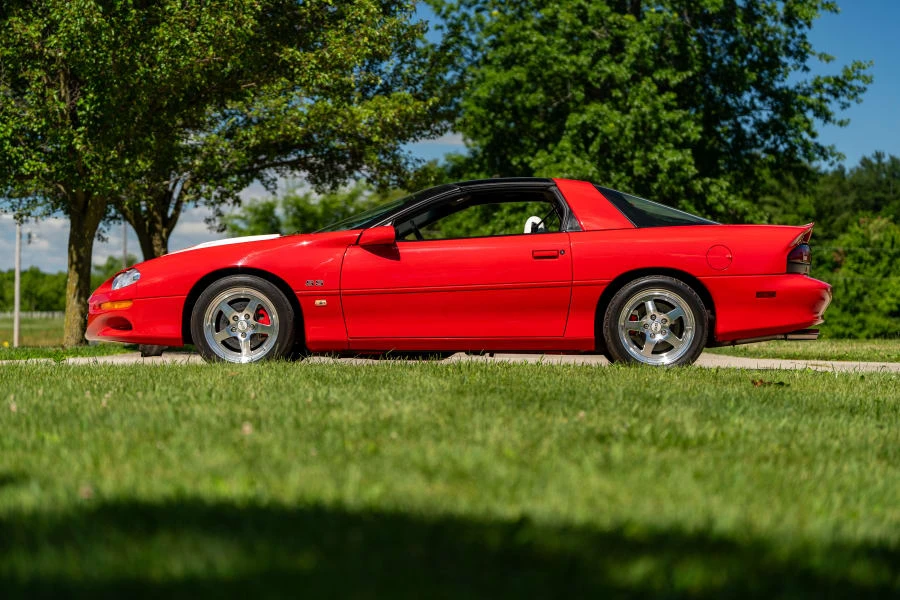 2002 Chevrolet Camaro SS 4th Gen - Image 9 of 30