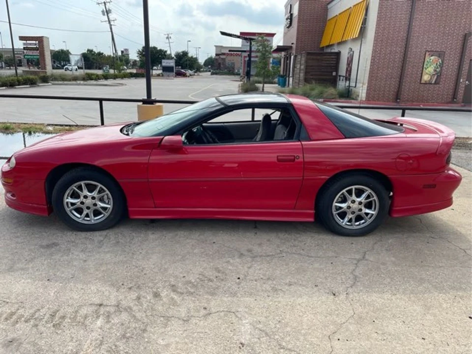 2002 Chevrolet Camaro 4th Gen - Image 2 of 12