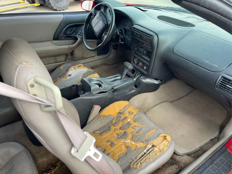 2002 Chevrolet Camaro 4th Gen - Image 8 of 12