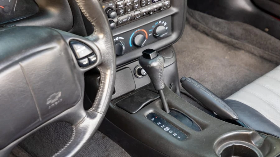2002 Chevrolet Camaro 4th Gen - Image 10 of 31