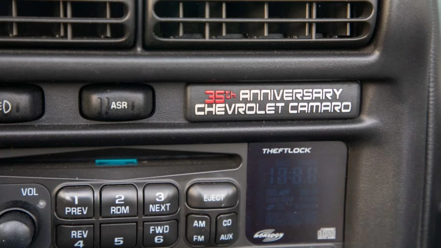 2002 Chevrolet Camaro 4th Gen - Image 19 of 31
