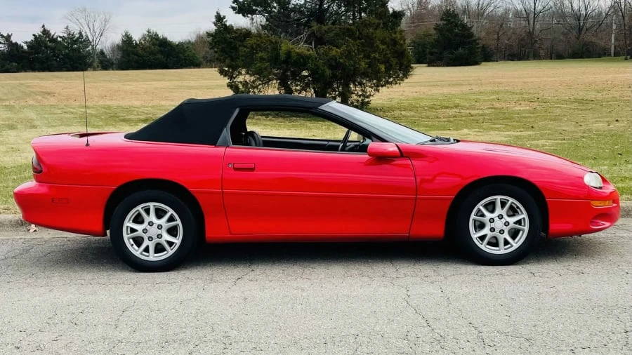 2002 Chevrolet Camaro 4th Gen - Image 12 of 13