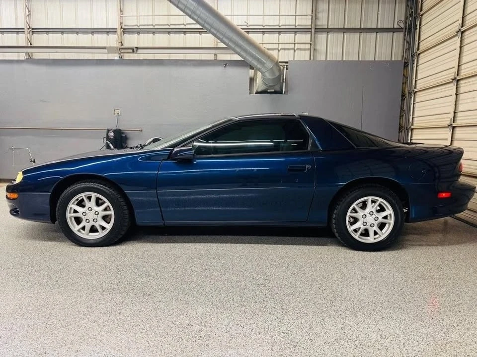 2002 Chevrolet Camaro 4th Gen - Image 2 of 6