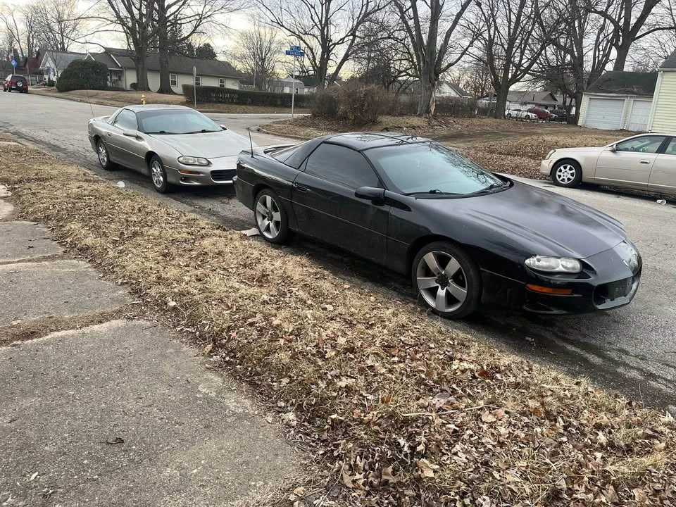 2002 Chevrolet Camaro 4th Gen - Image 3 of 8