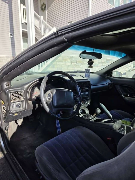 2002 Chevrolet Camaro 4th Gen - Image 5 of 7