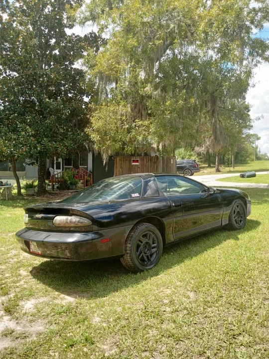 2002 Chevrolet Camaro 4th Gen - Image 2 of 4