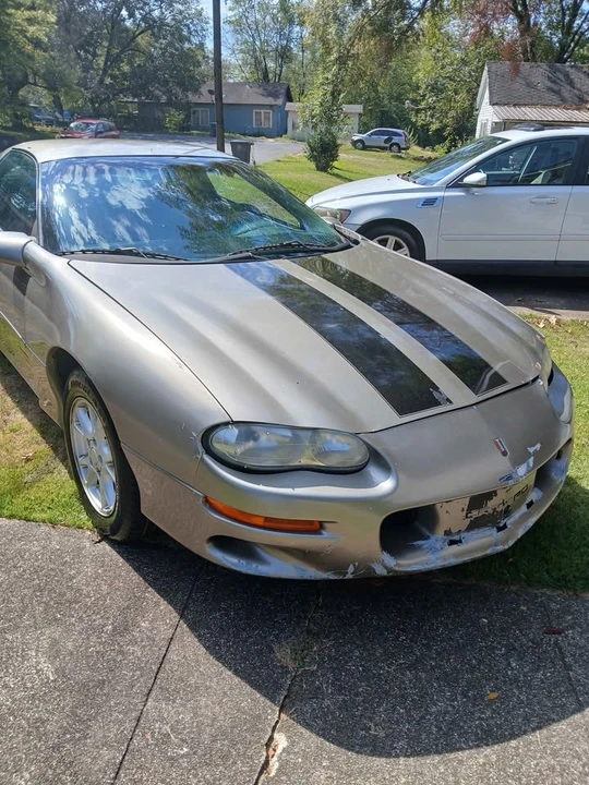 2002 Chevrolet Camaro 4th Gen - Image 2 of 7