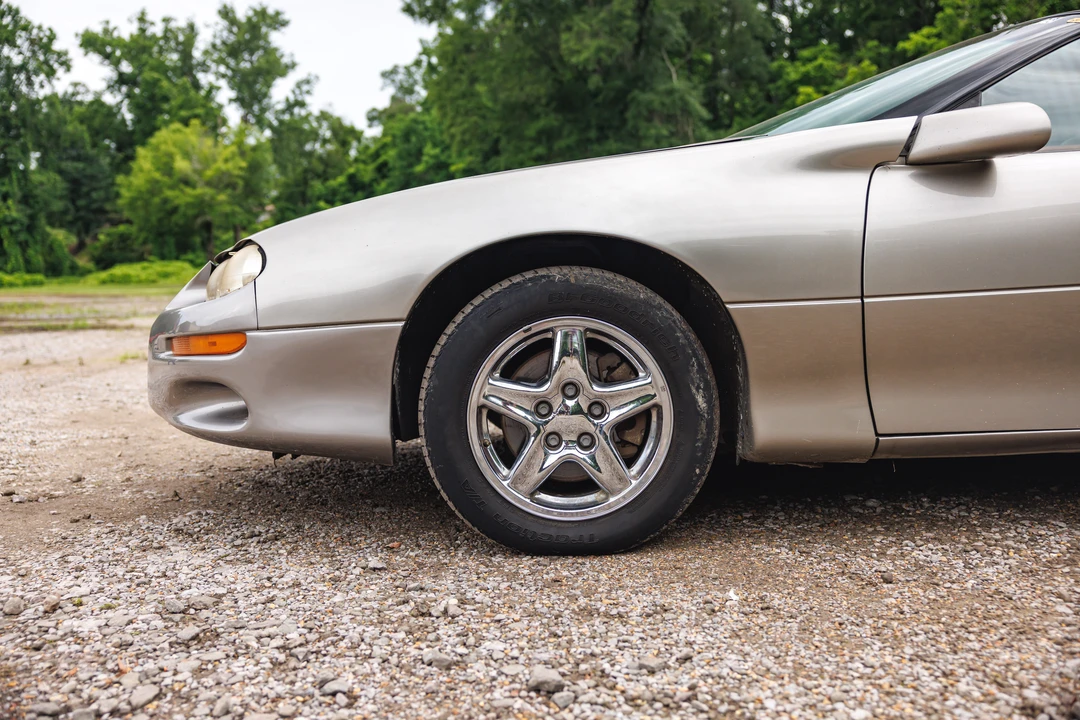 2002 Chevrolet Camaro 4th Gen - Image 17 of 31