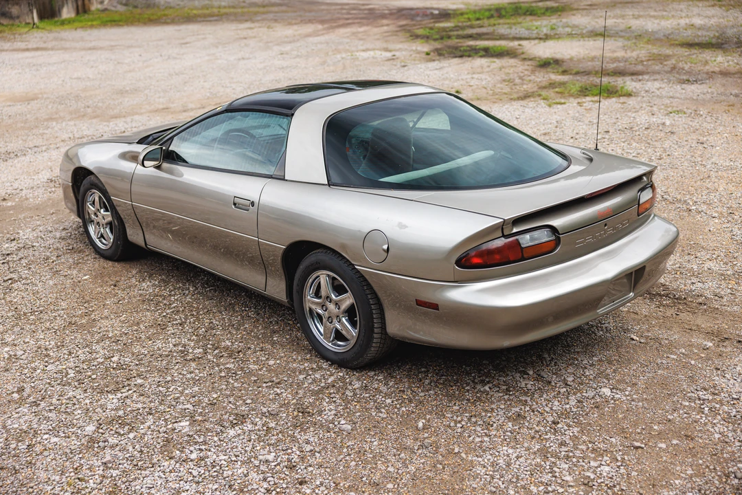 2002 Chevrolet Camaro 4th Gen - Image 14 of 31