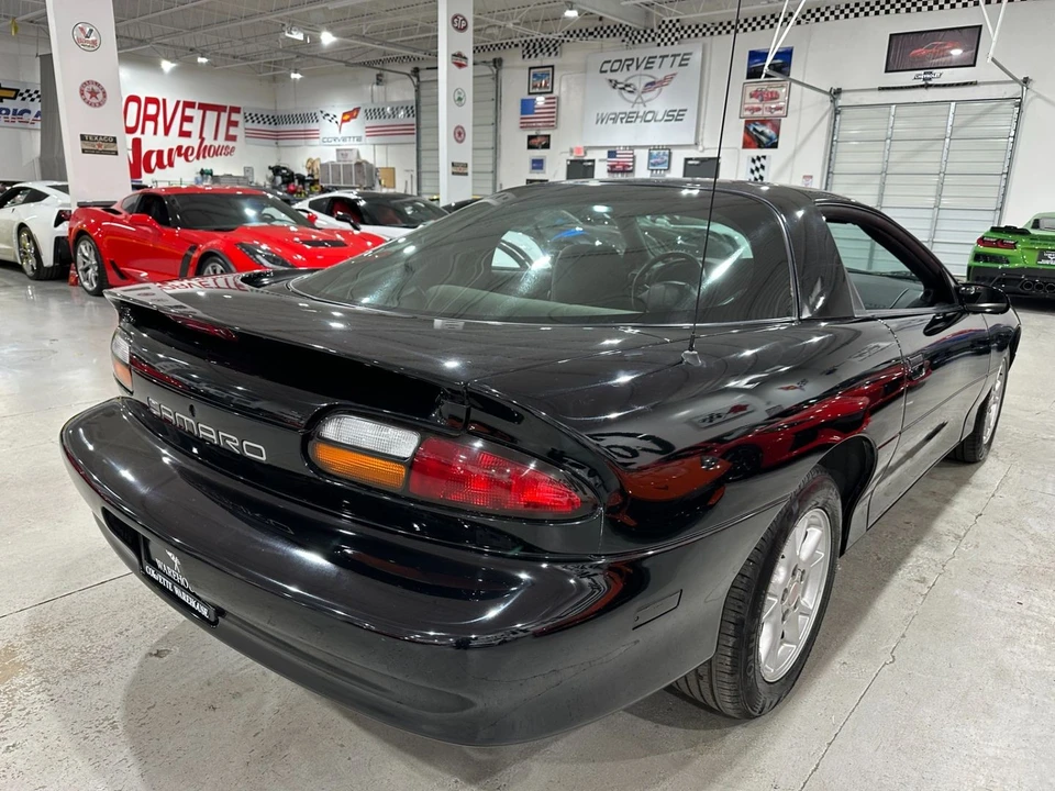 2002 Chevrolet Camaro 4th Gen - Image 7 of 11