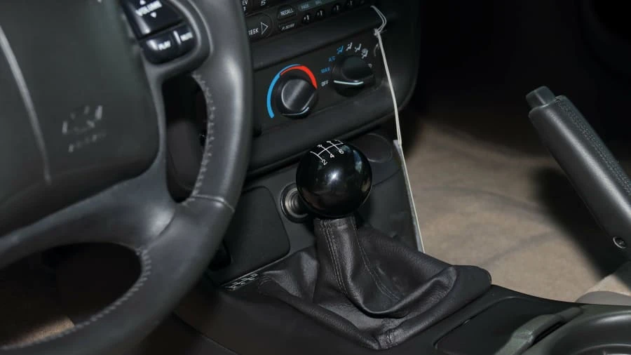 2002 Chevrolet Camaro 4th Gen - Image 10 of 22