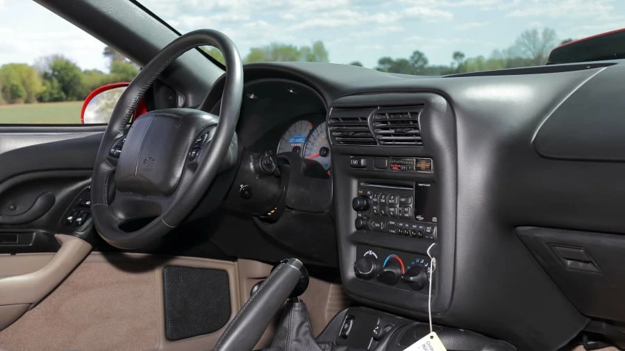 2002 Chevrolet Camaro 4th Gen - Image 11 of 22