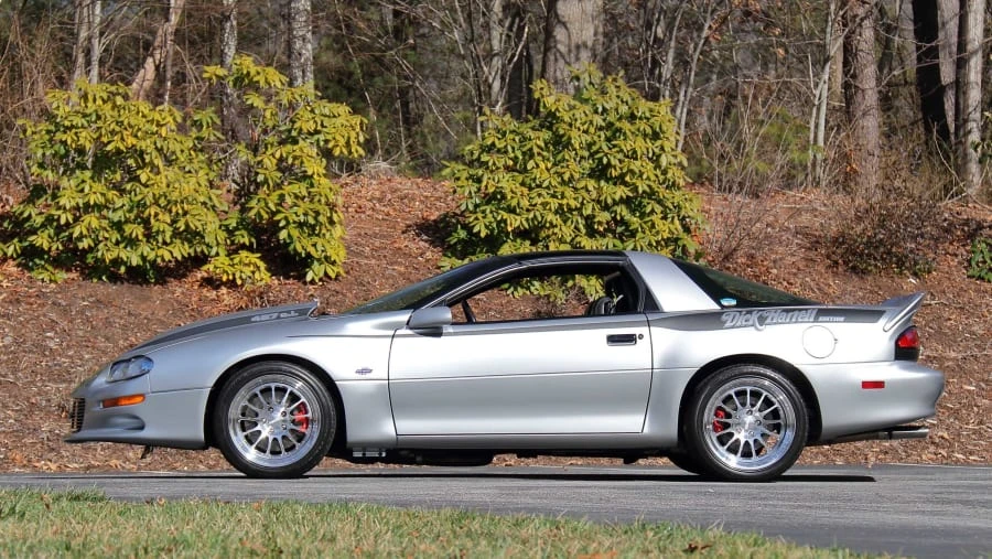 2002 Chevrolet Camaro 4th Gen - Image 2 of 28